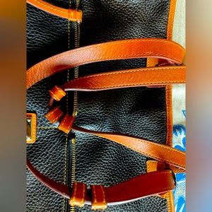 Used Dooney & Bourke vintage tote